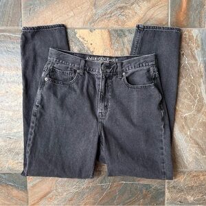 American Eagle Mom Jeans Women's Size 8 Long Black Wash